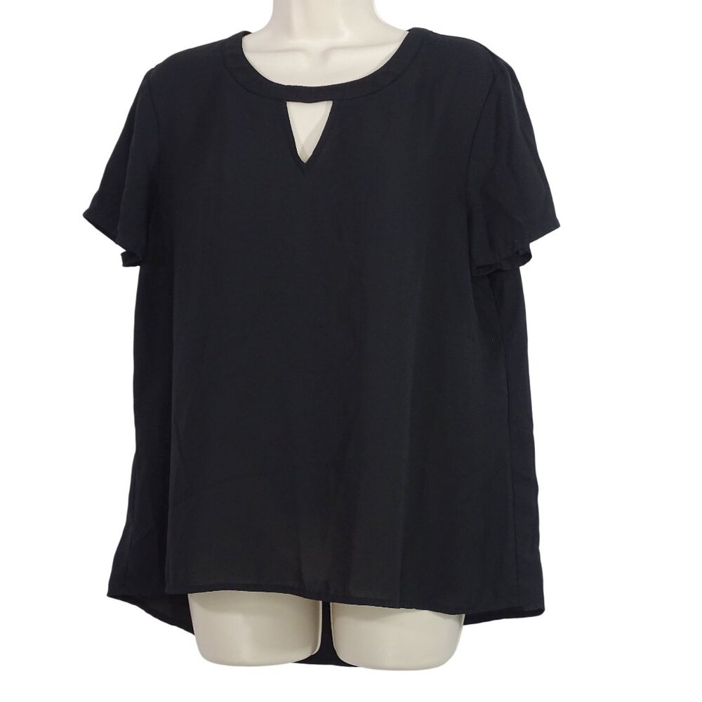 Cato Black Keyhole V-neck Back Short Sleeve Blouse Women Size L Lightweight